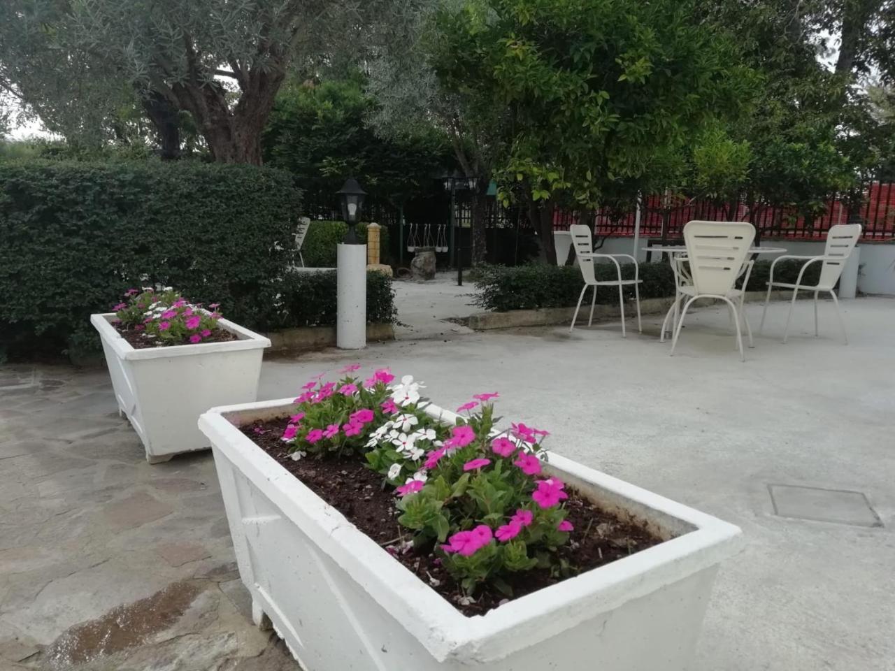 Le Donne Di Giannino Bed and Breakfast Rende Buitenkant foto